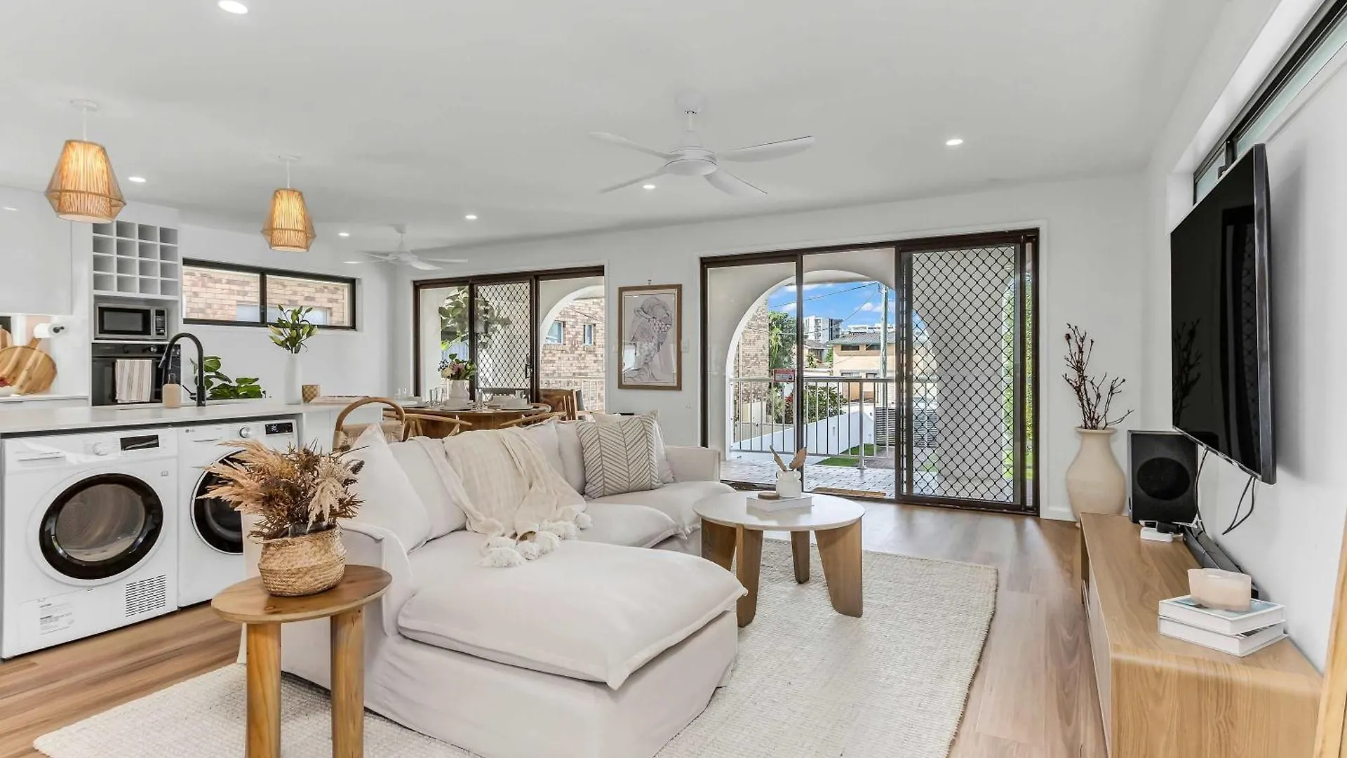 Holiday home Upper Lvl Boyd-3 Bedroom Sunny Coastal Tweed Heads Australia