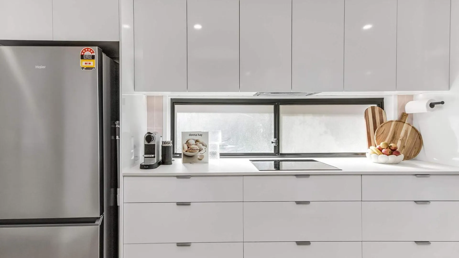 Upper Lvl Boyd-3 Bedroom Sunny Coastal Tweed Heads